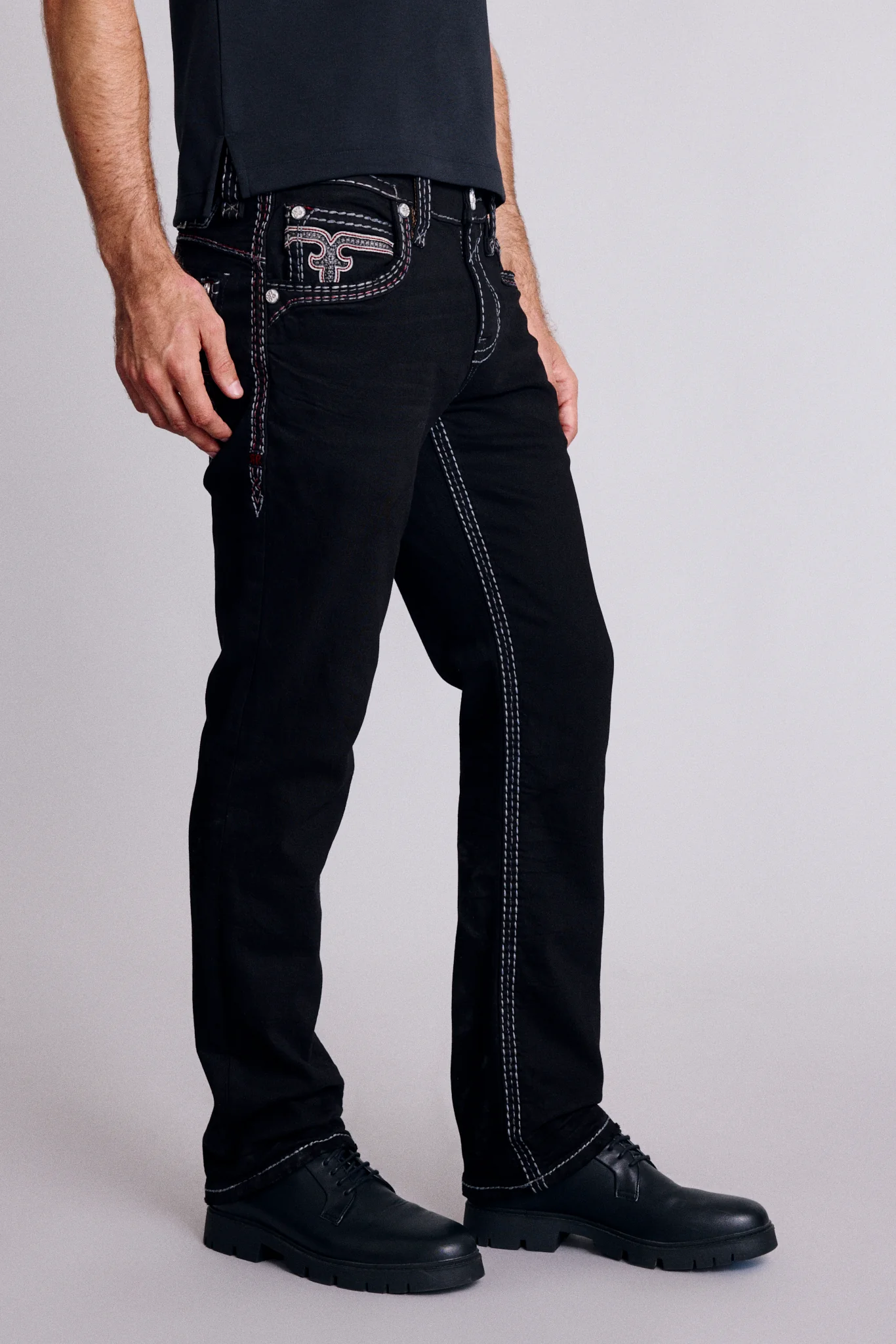 Tyrone Straight Jeans in Black - Image 2