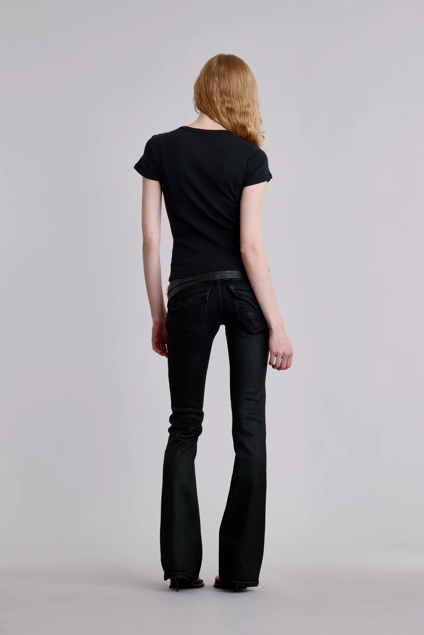 Skull Fitted Tee - Image 4
