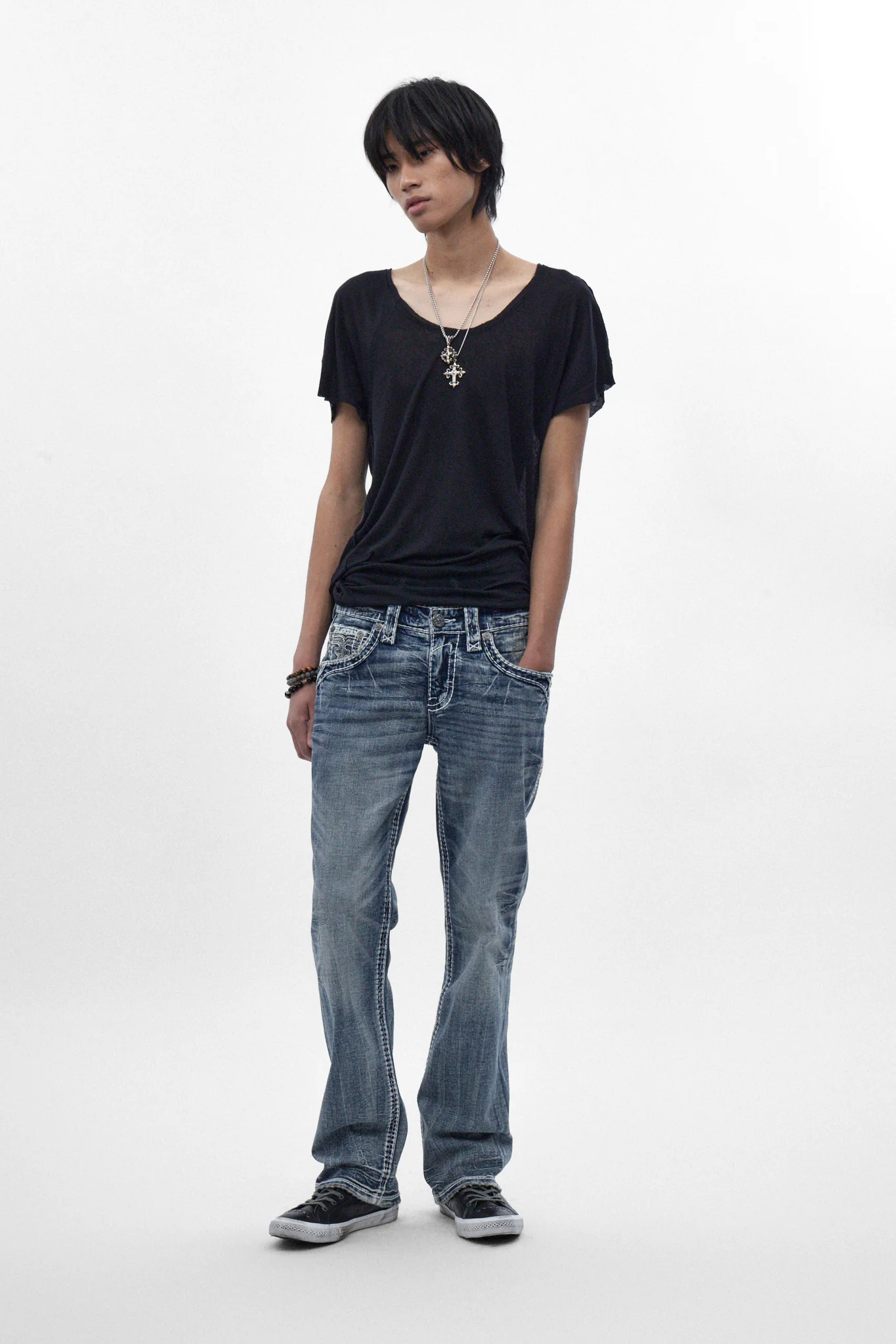 Xander Bootcut Jeans in Medium Blue