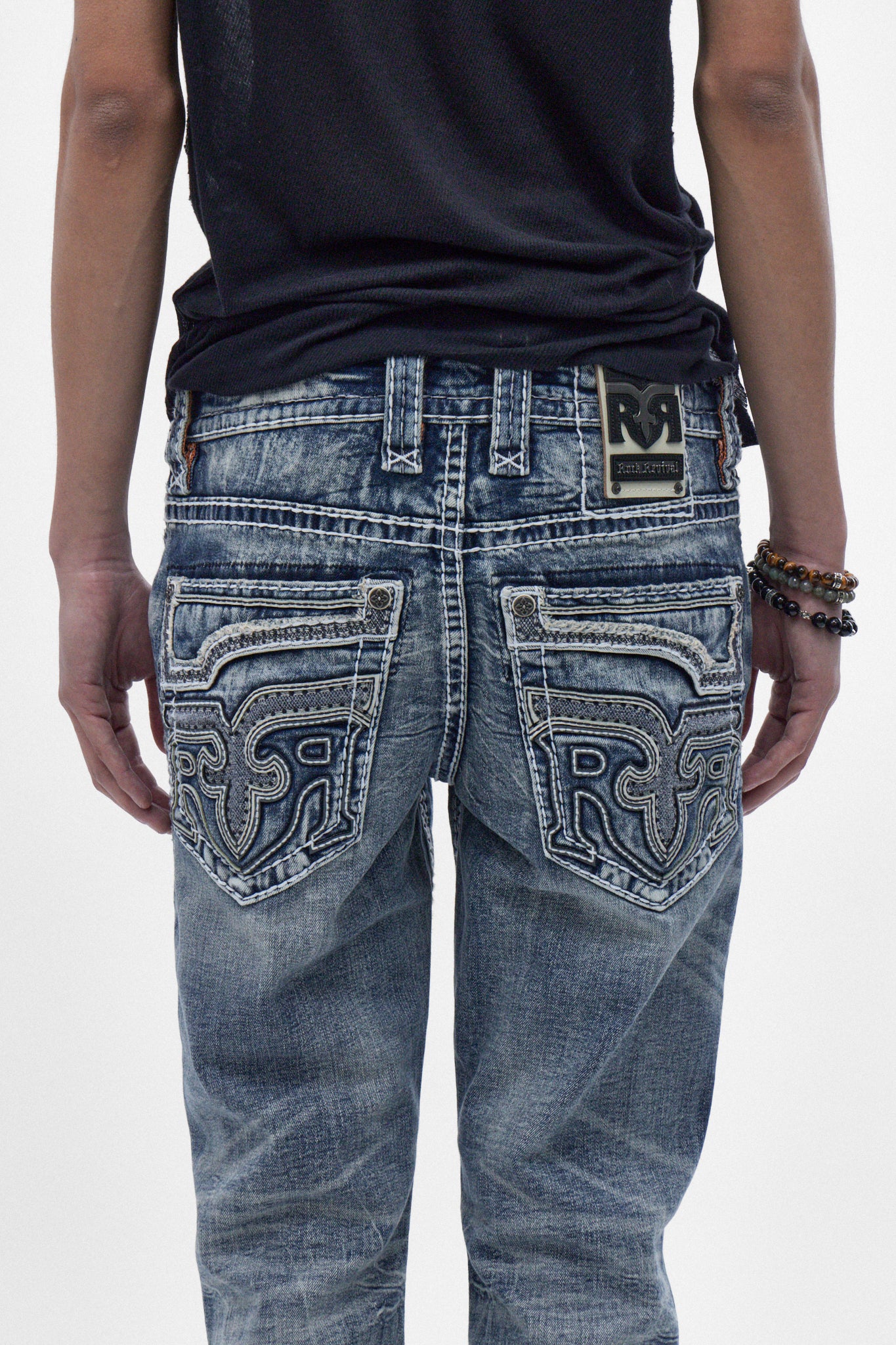 Xander Bootcut Jeans in Medium Blue - Image 2