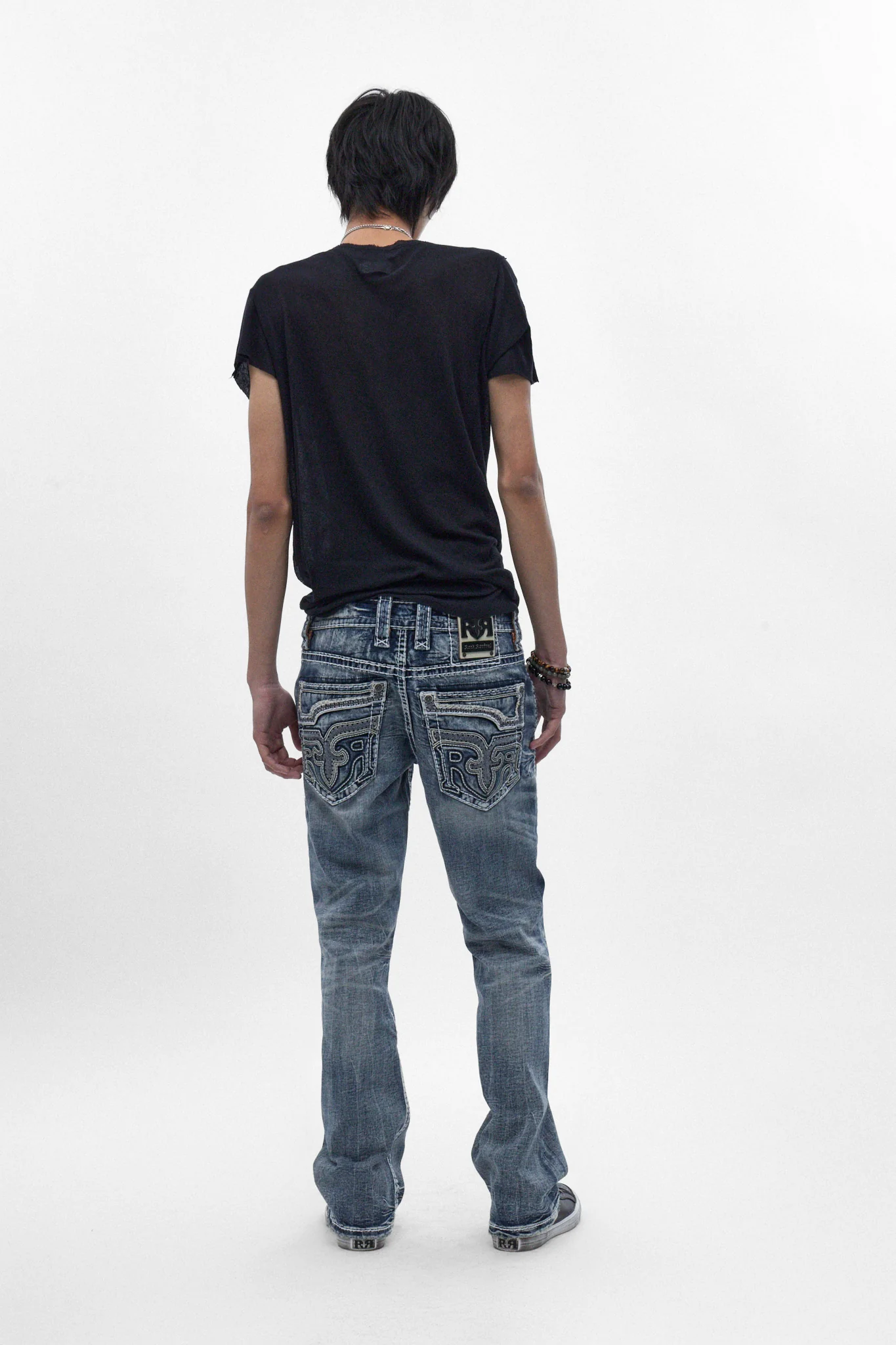 Xander Bootcut Jeans in Medium Blue - Image 4