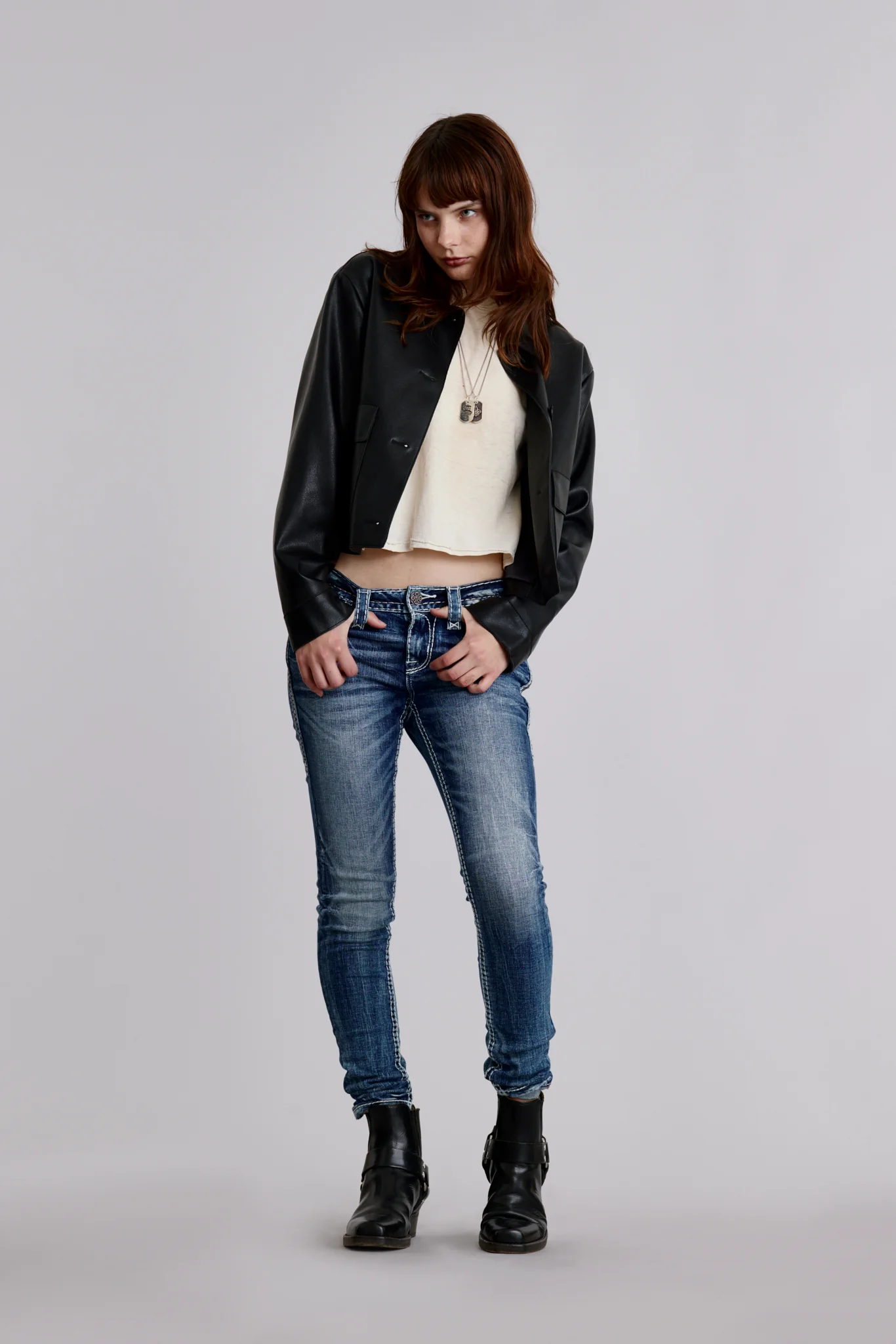 Yui Skinny Jeans in Medium Blue
