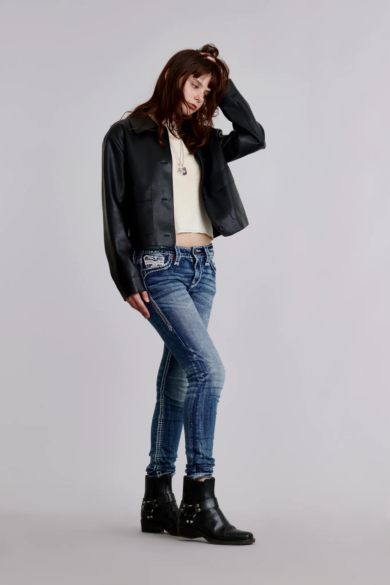 Yui Skinny Jeans in Medium Blue - Image 3