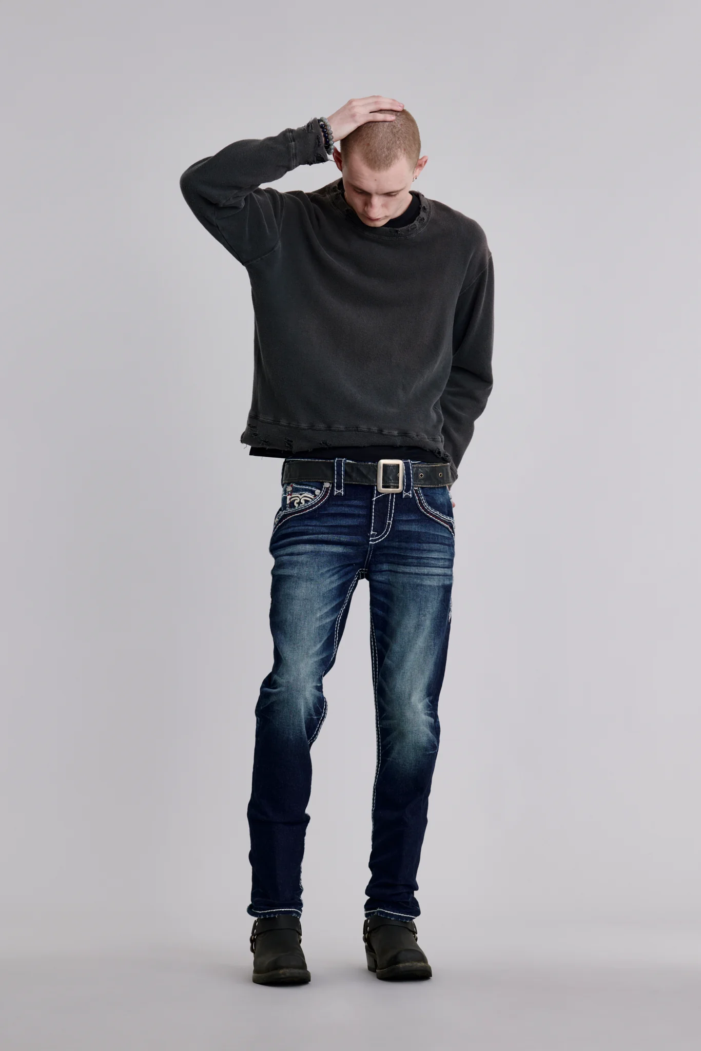 Zinfandel Straight Jeans in Dark Blue - Image 4